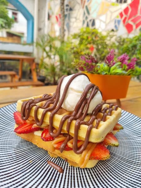 Waffle sandwich